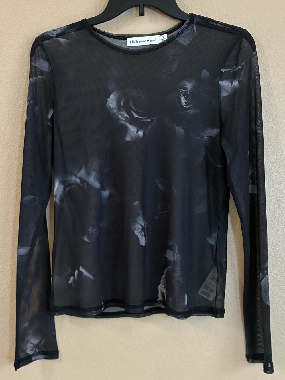 RM Rebecca Minkoff Size M Black Floral Sheer Mesh Top Long Sleeves‎